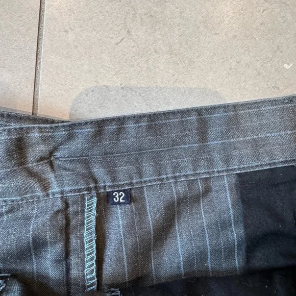 RSND Grey Board Shorts Sz 32 - Picture 6 of 6